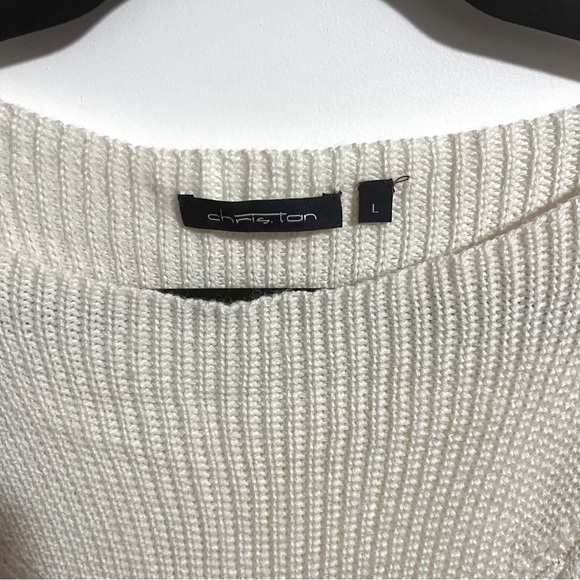 Elegant Cream Women's Sweater - Picture 3 of 8